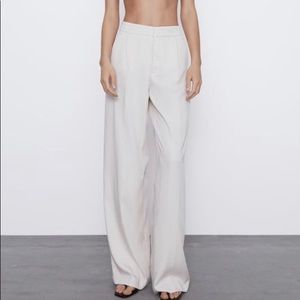 🆕 ZARA Wide Leg Pleated Pants